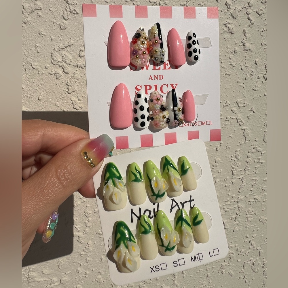 Floral Press On Handmade Nails 2 Sets of 10 Nails Small Almond